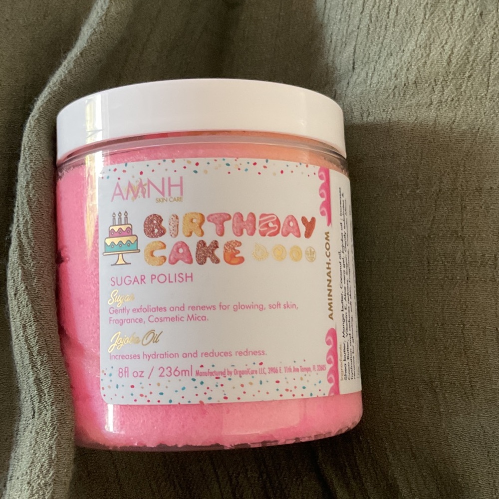 BN AMNH Birthday Cake Sugar Polish - complete with Pink sprinkles!